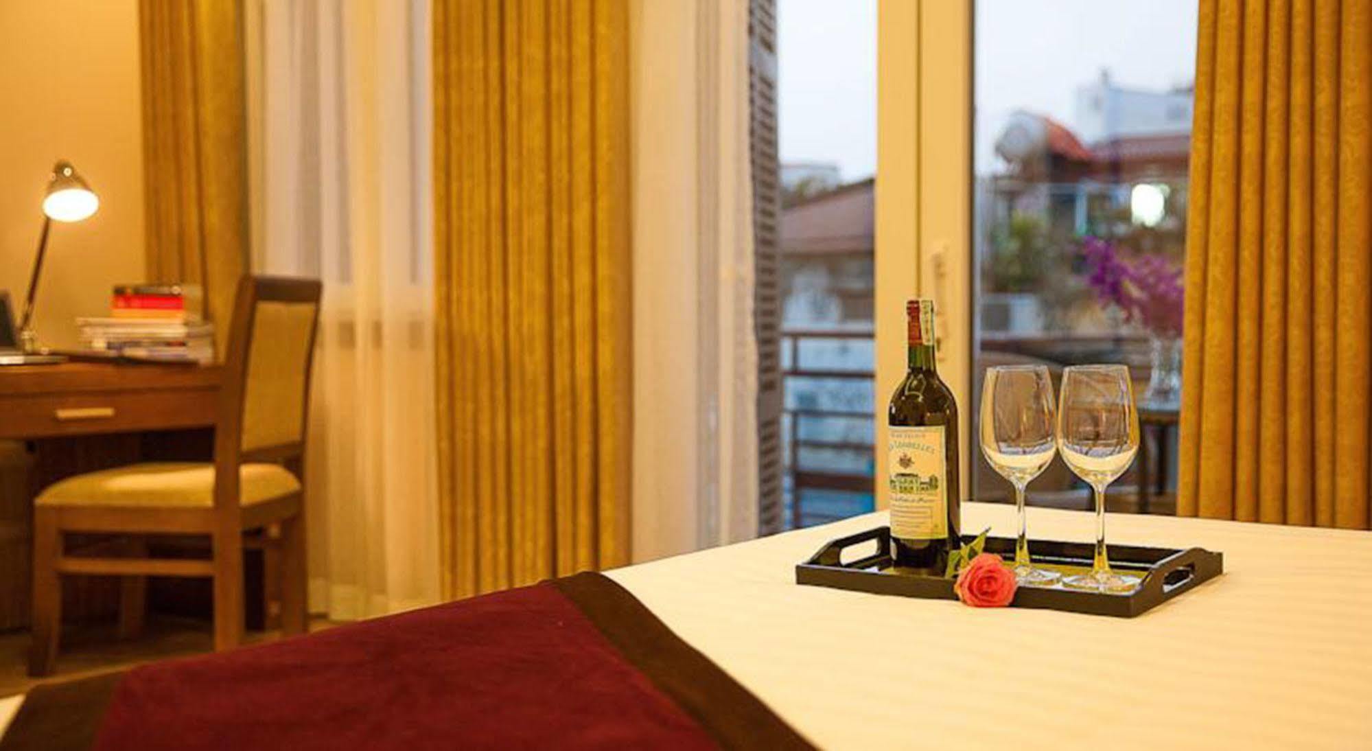 La Palm Hotel Ханой Экстерьер фото